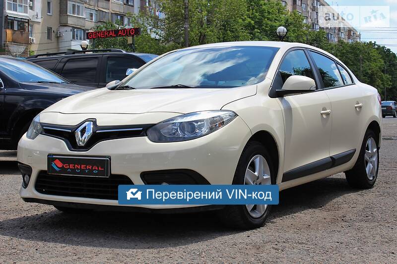 Renault Fluence OFFICIAL 2015